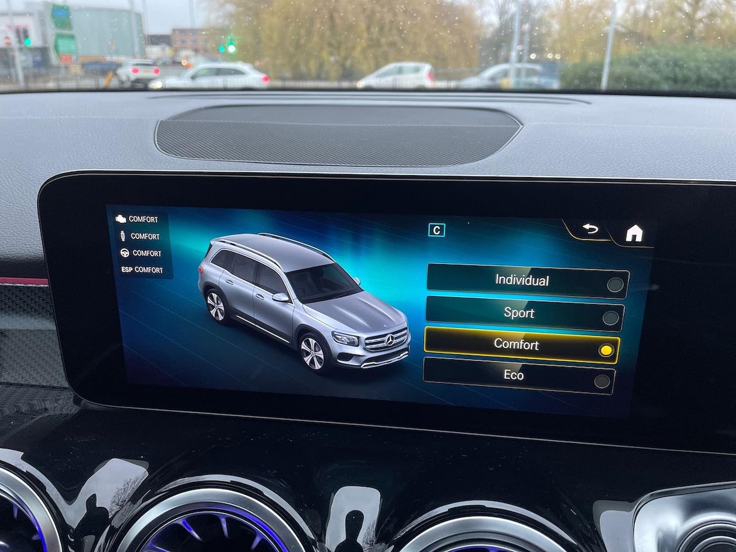 Used Mercedes-Benz GLB 2023 for sale - 77056951: Photo 27