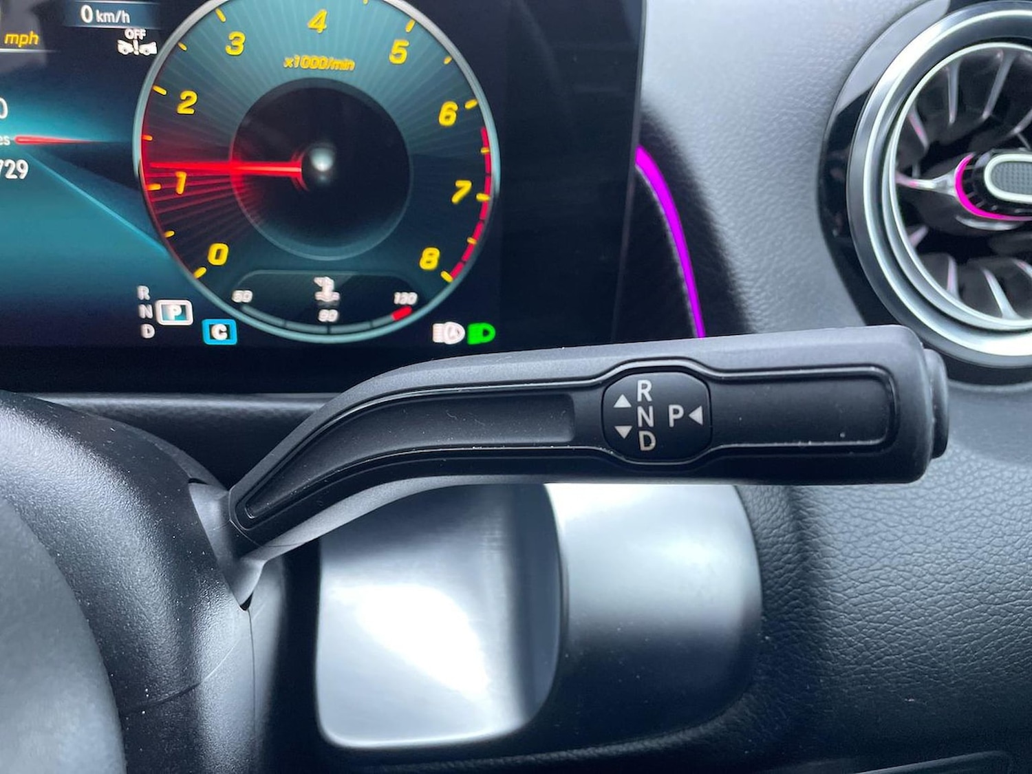 Used Mercedes-Benz GLB 2023 for sale - 77056951: Photo 31