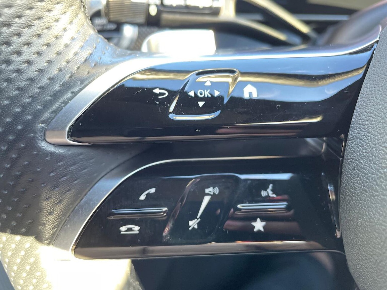 Used Mercedes-Benz GLC 2024 for sale - 76725913: Photo 26