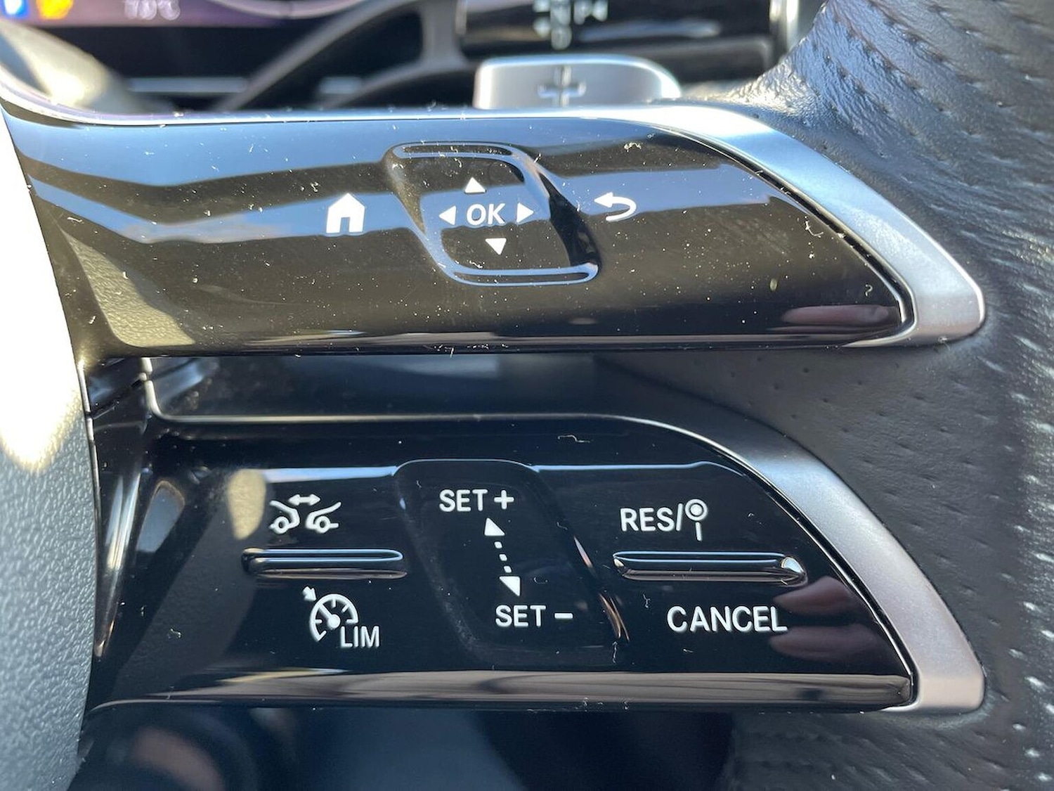 Used Mercedes-Benz GLC 2024 for sale - 76725913: Photo 27