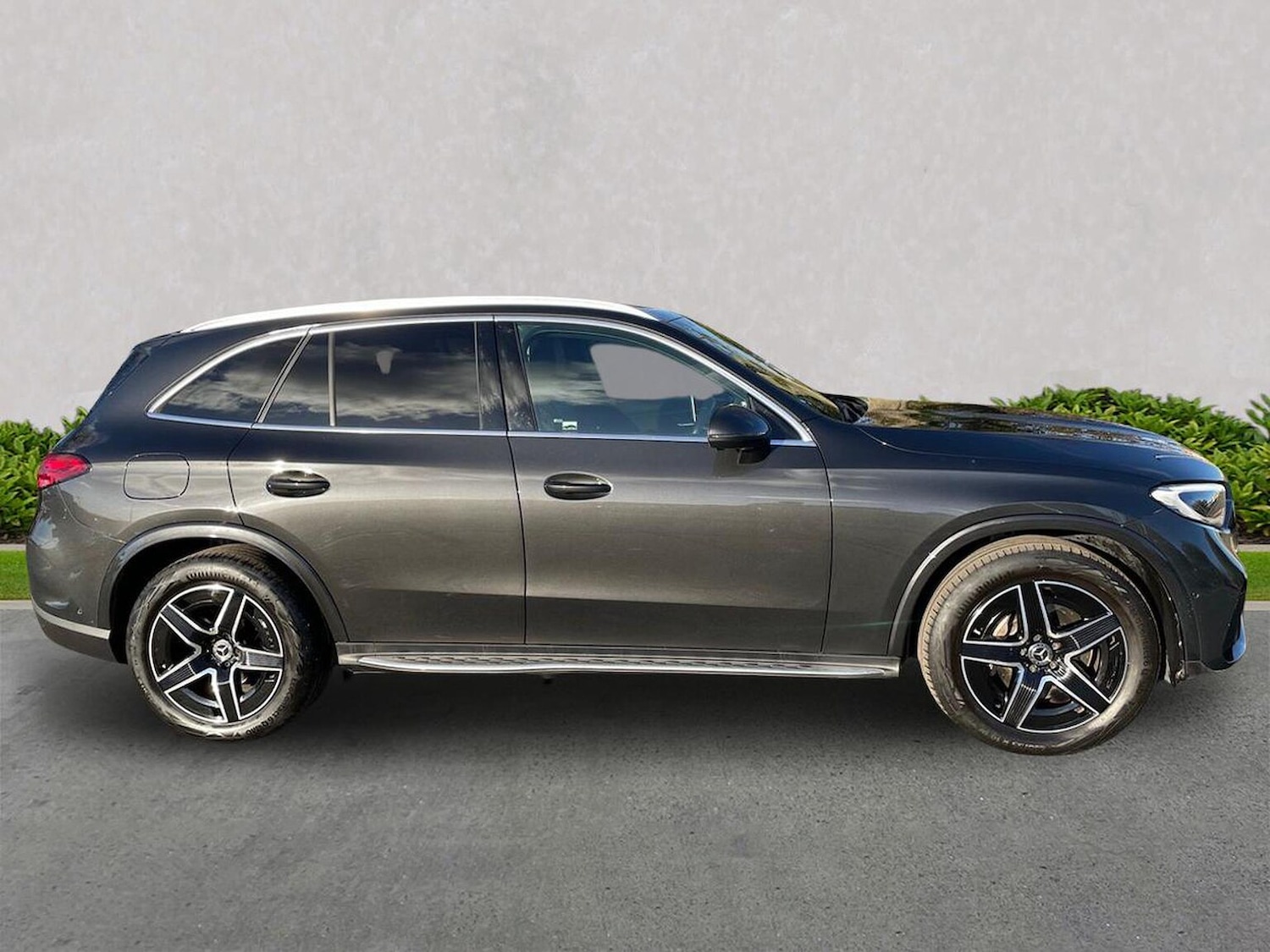 Used Mercedes-Benz GLC 2024 for sale - 76725913: Photo 3