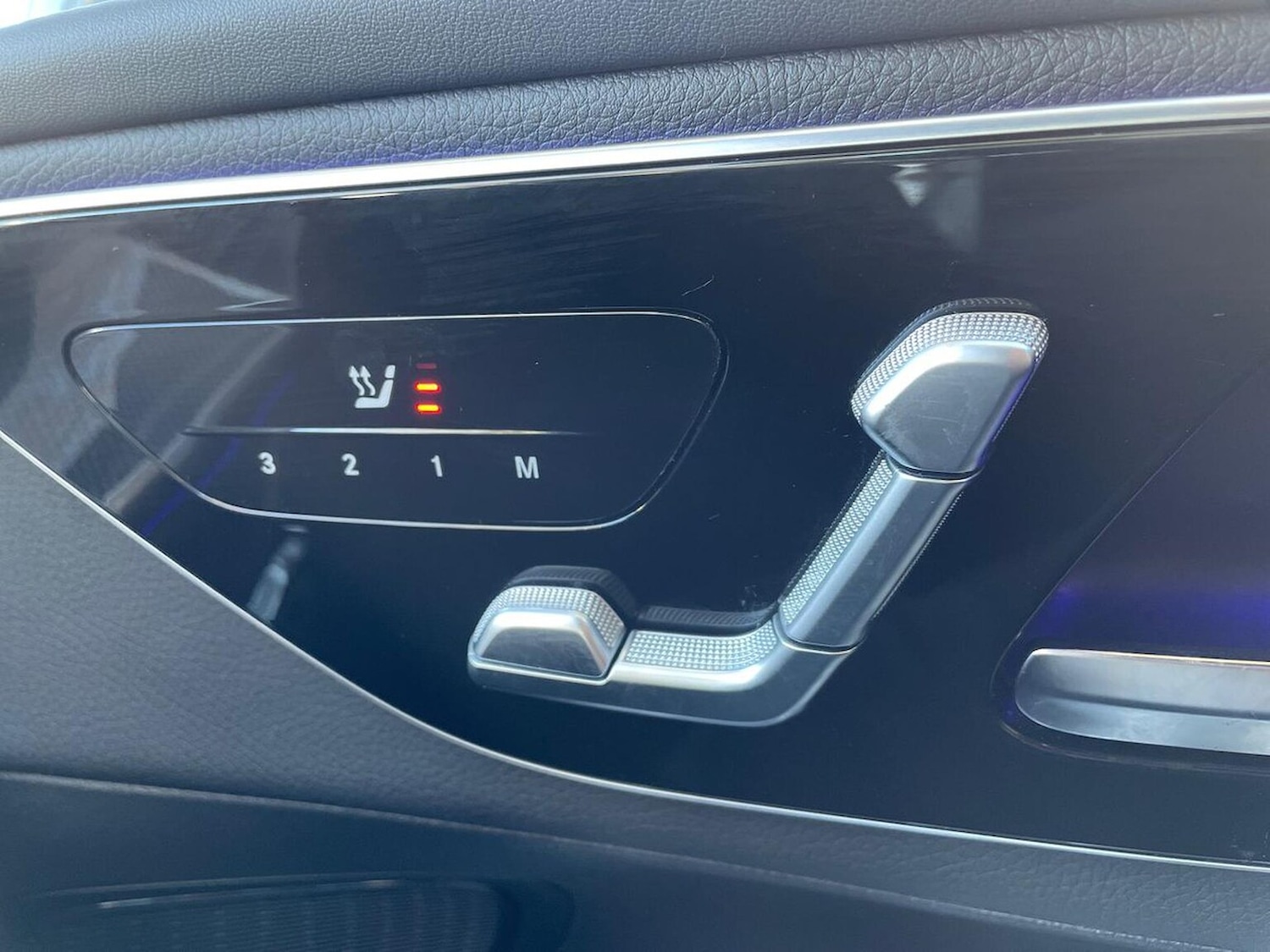 Used Mercedes-Benz GLC 2024 for sale - 76725913: Photo 30