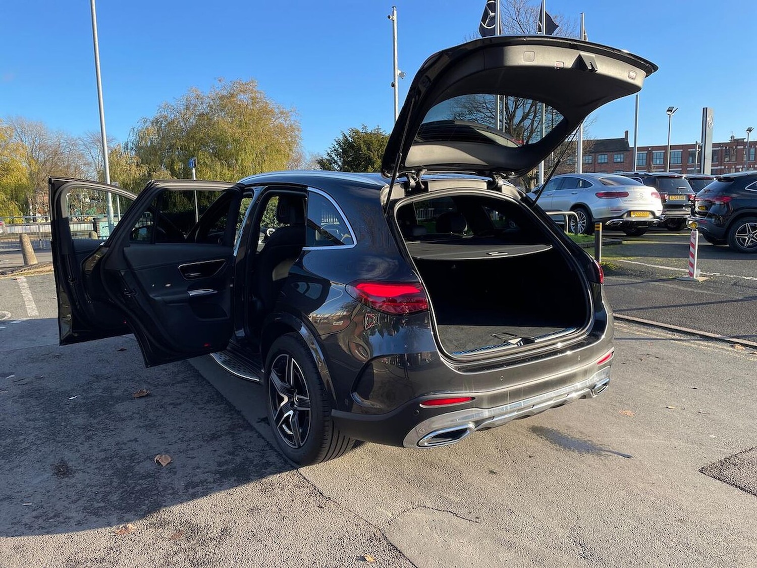 Used Mercedes-Benz GLC 2024 for sale - 76725913: Photo 40