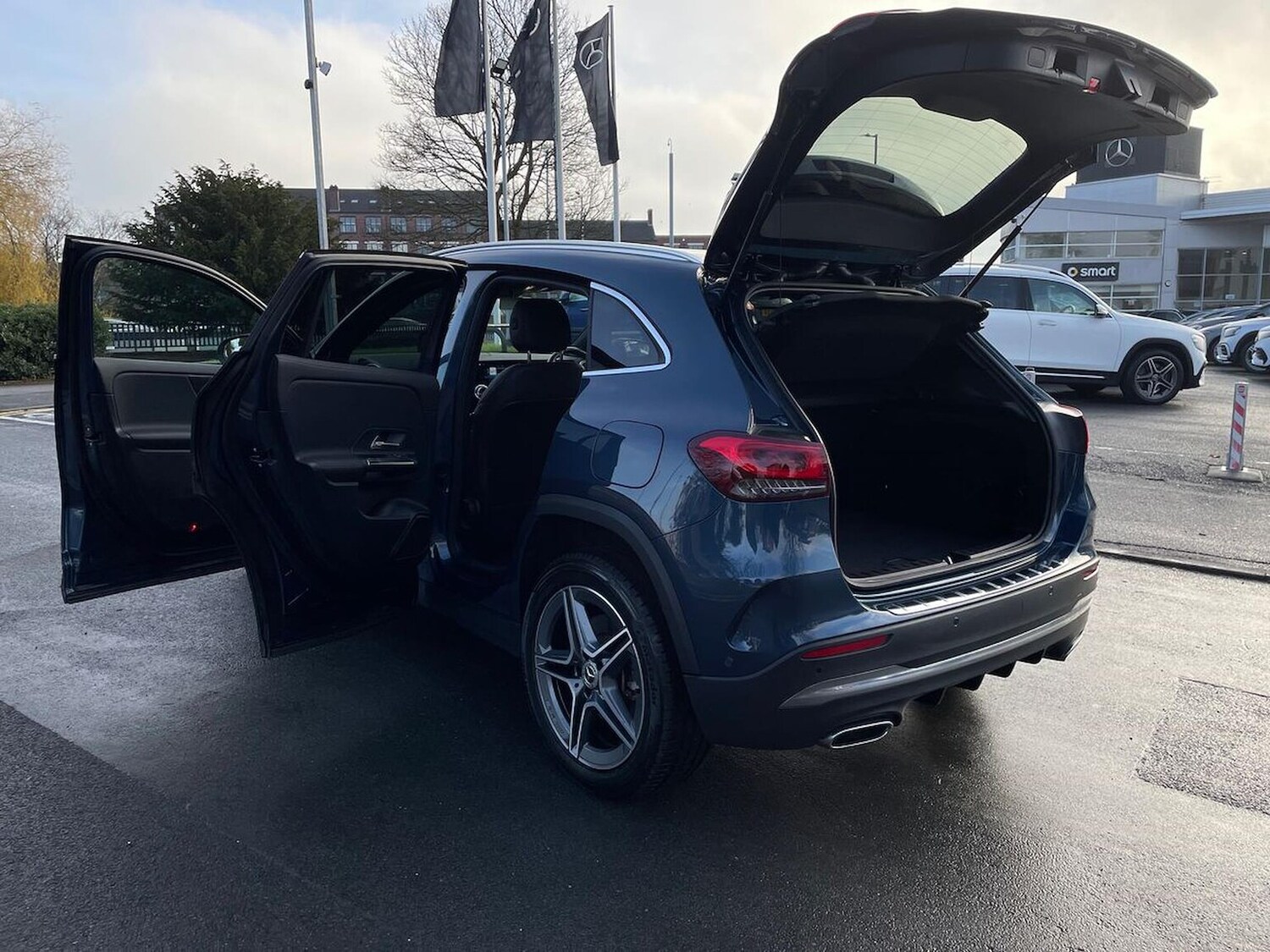 Used Mercedes-Benz GLA 2022 for sale - 76932293: Photo 40