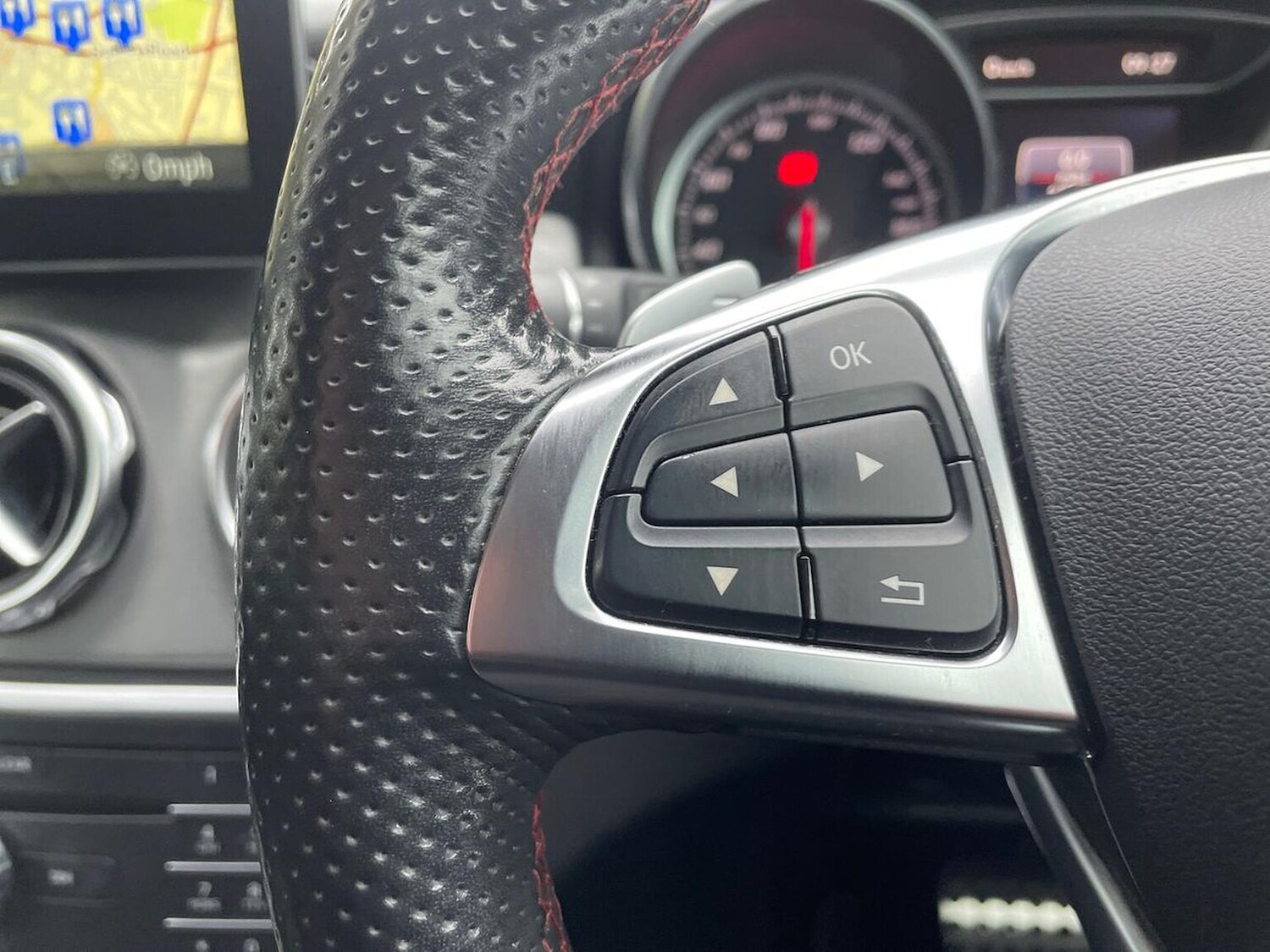 Used Mercedes-Benz GLA 2018 for sale - 76525817: Photo 26