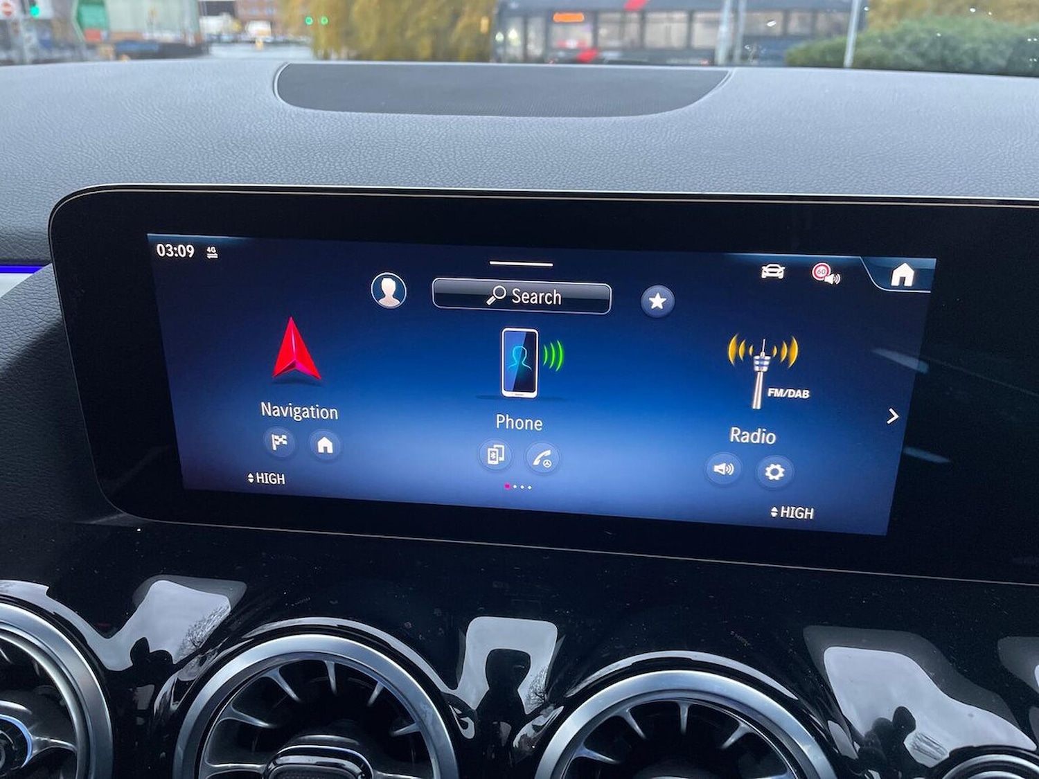 Used Mercedes-Benz GLA 2024 for sale - 76863971: Photo 11