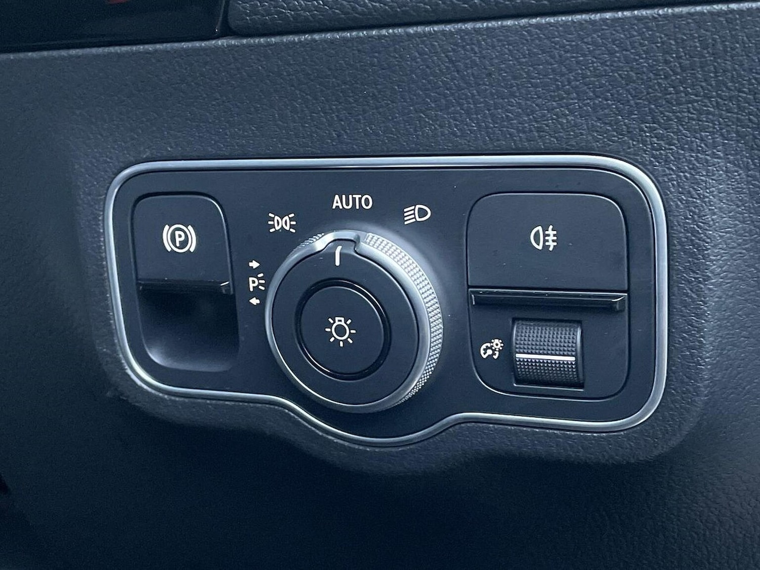 Used Mercedes-Benz GLA 2024 for sale - 76863971: Photo 22