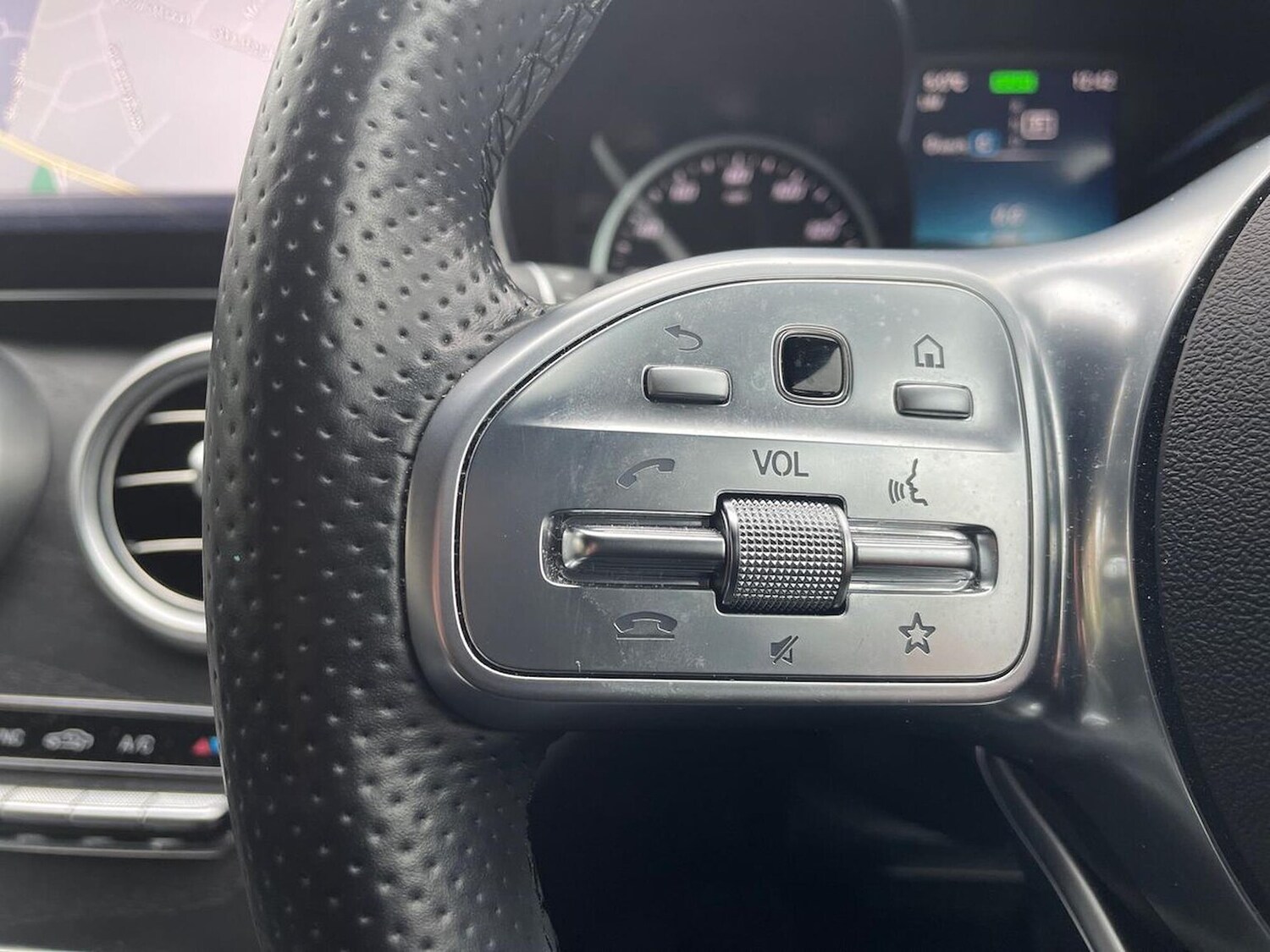 Used Mercedes-Benz C Class 2021 for sale - 77528854: Photo 26