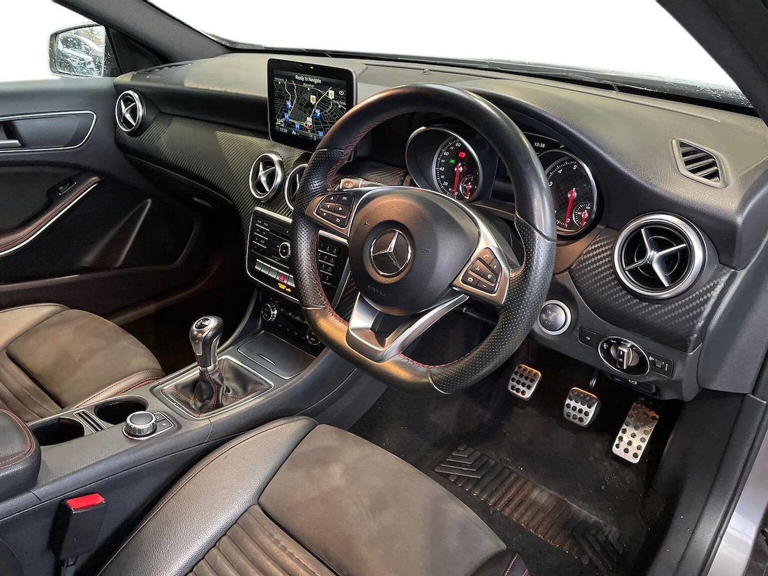 Used Mercedes-Benz A-Class 2017 for sale - 76946960: Photo 15