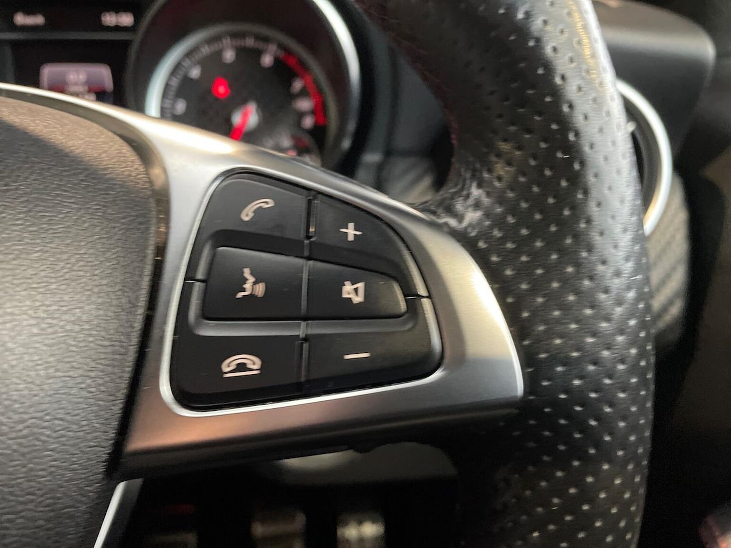 Used Mercedes-Benz A-Class 2017 for sale - 76946960: Photo 27