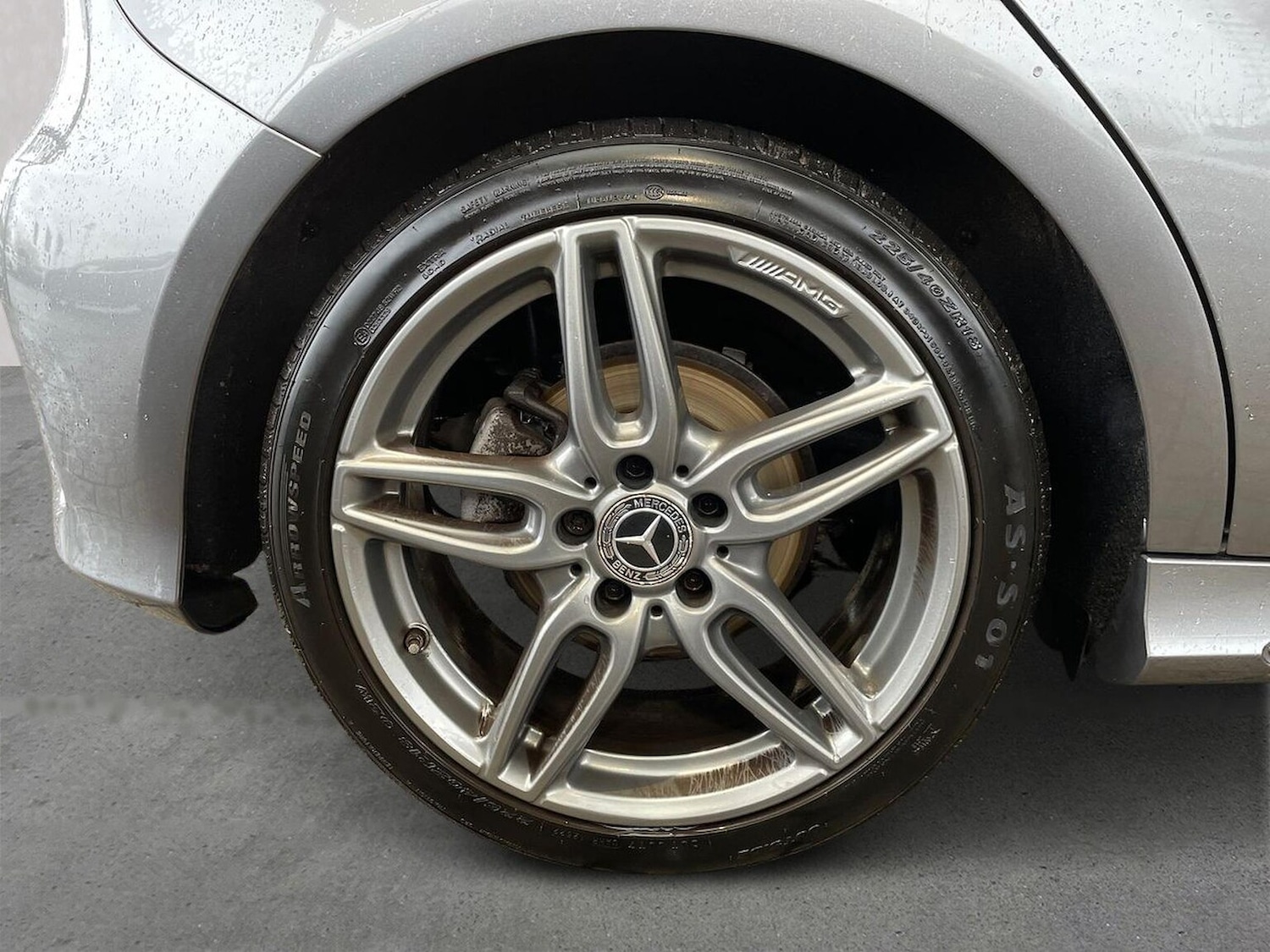 Used Mercedes-Benz A-Class 2017 for sale - 76946960: Photo 6