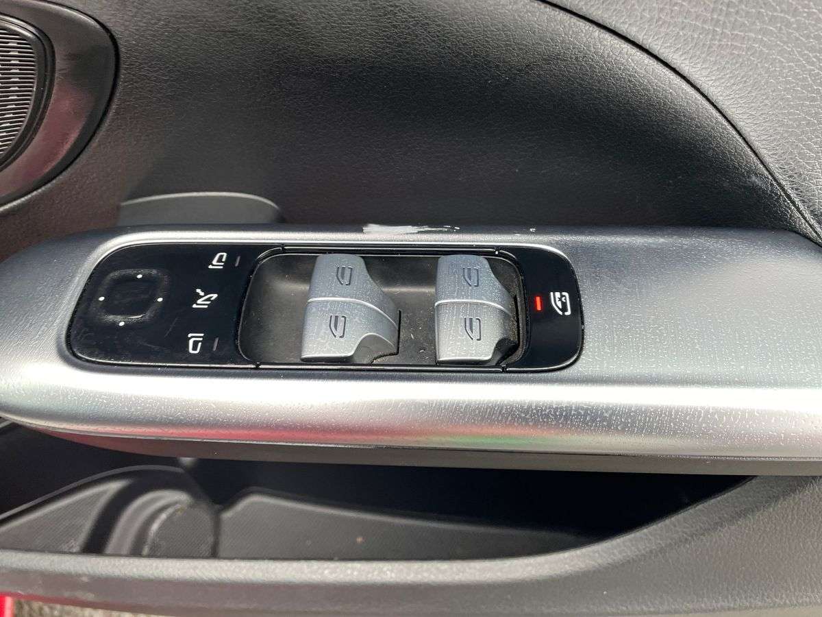 Used Mercedes-Benz C Class 2024 for sale - 78107983: Photo 21