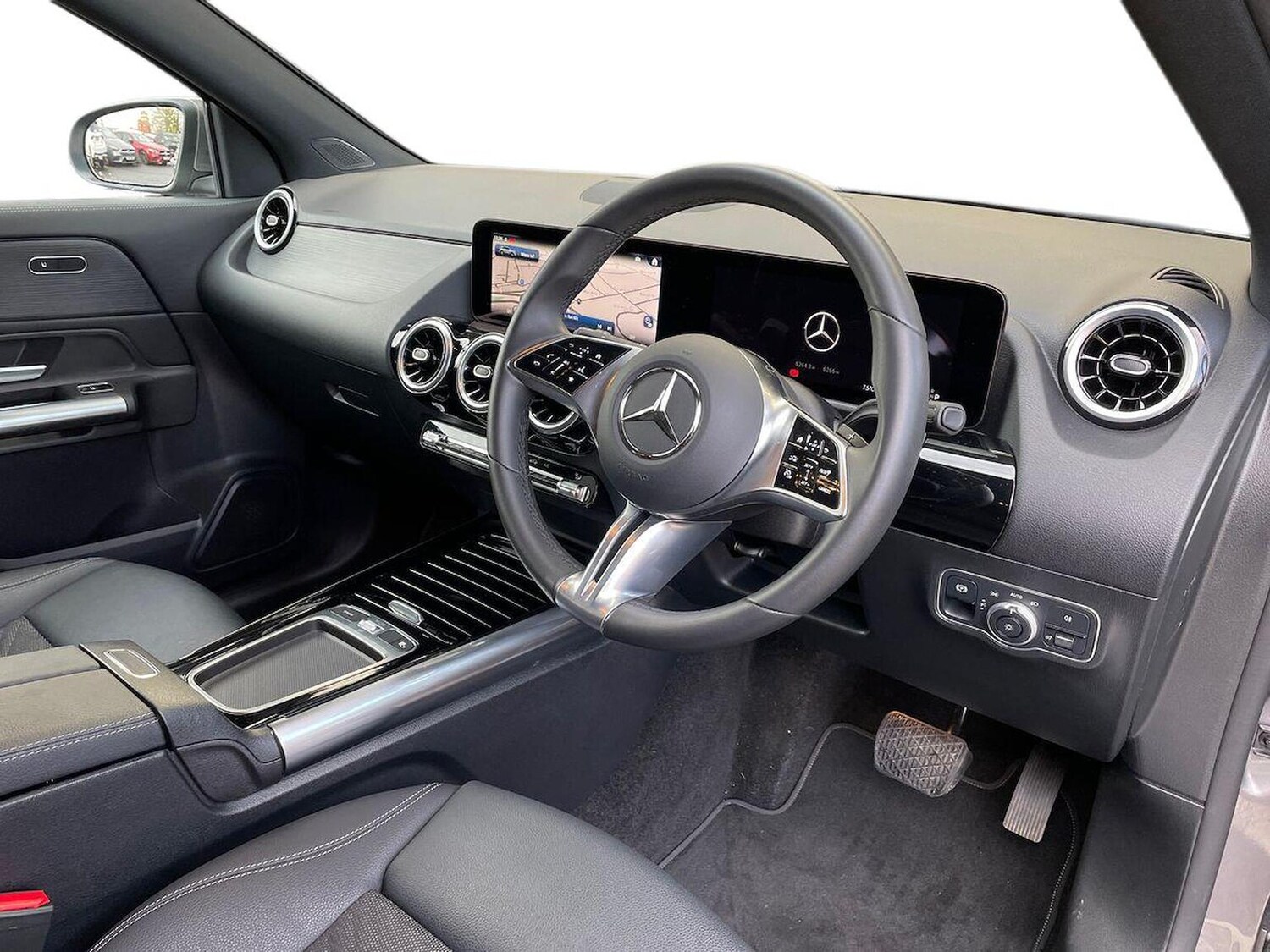 Used Mercedes-Benz GLA 2024 for sale - 76946969: Photo 15