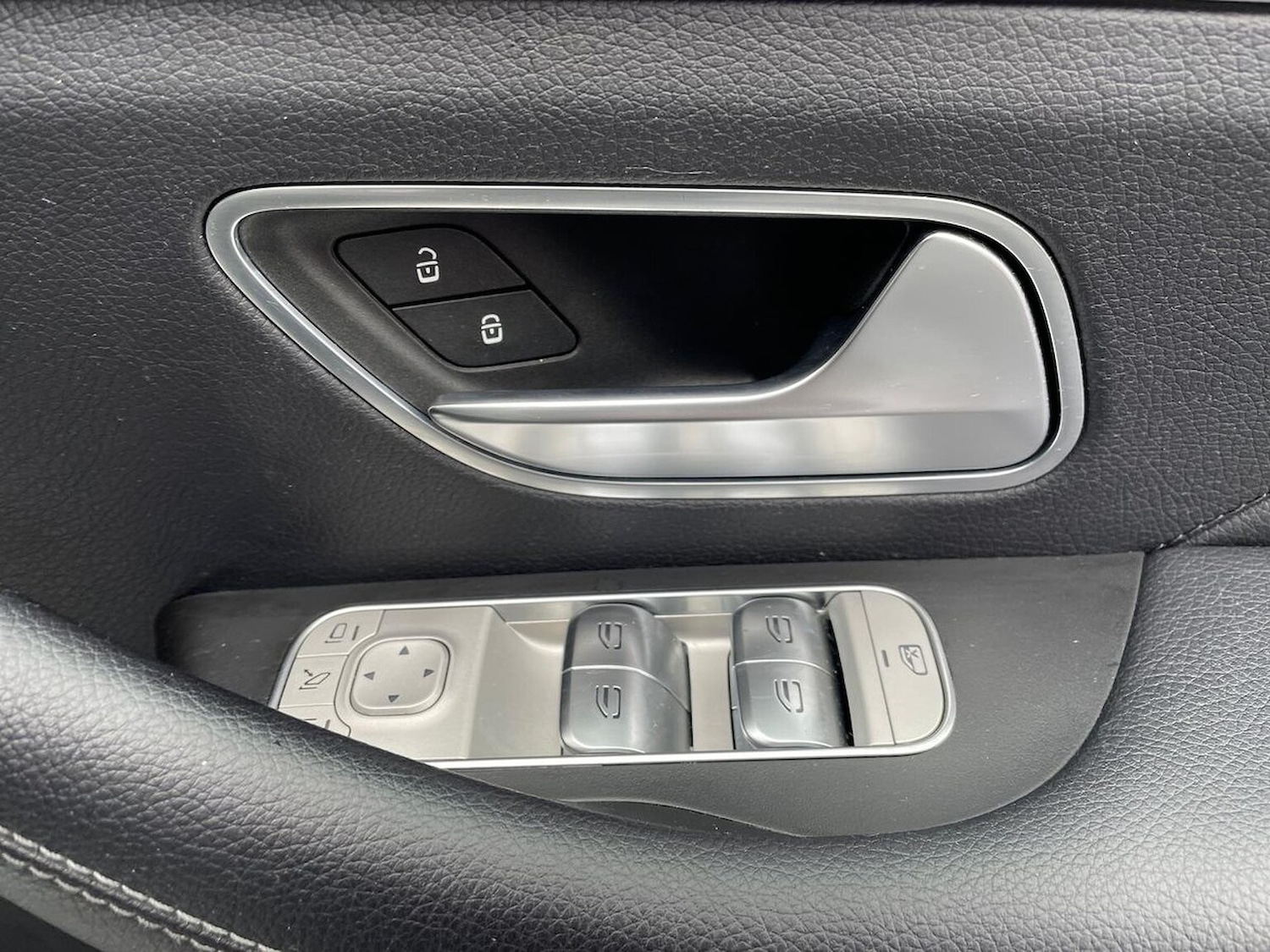 Used Mercedes-Benz GLE 2023 for sale - 76559842: Photo 21