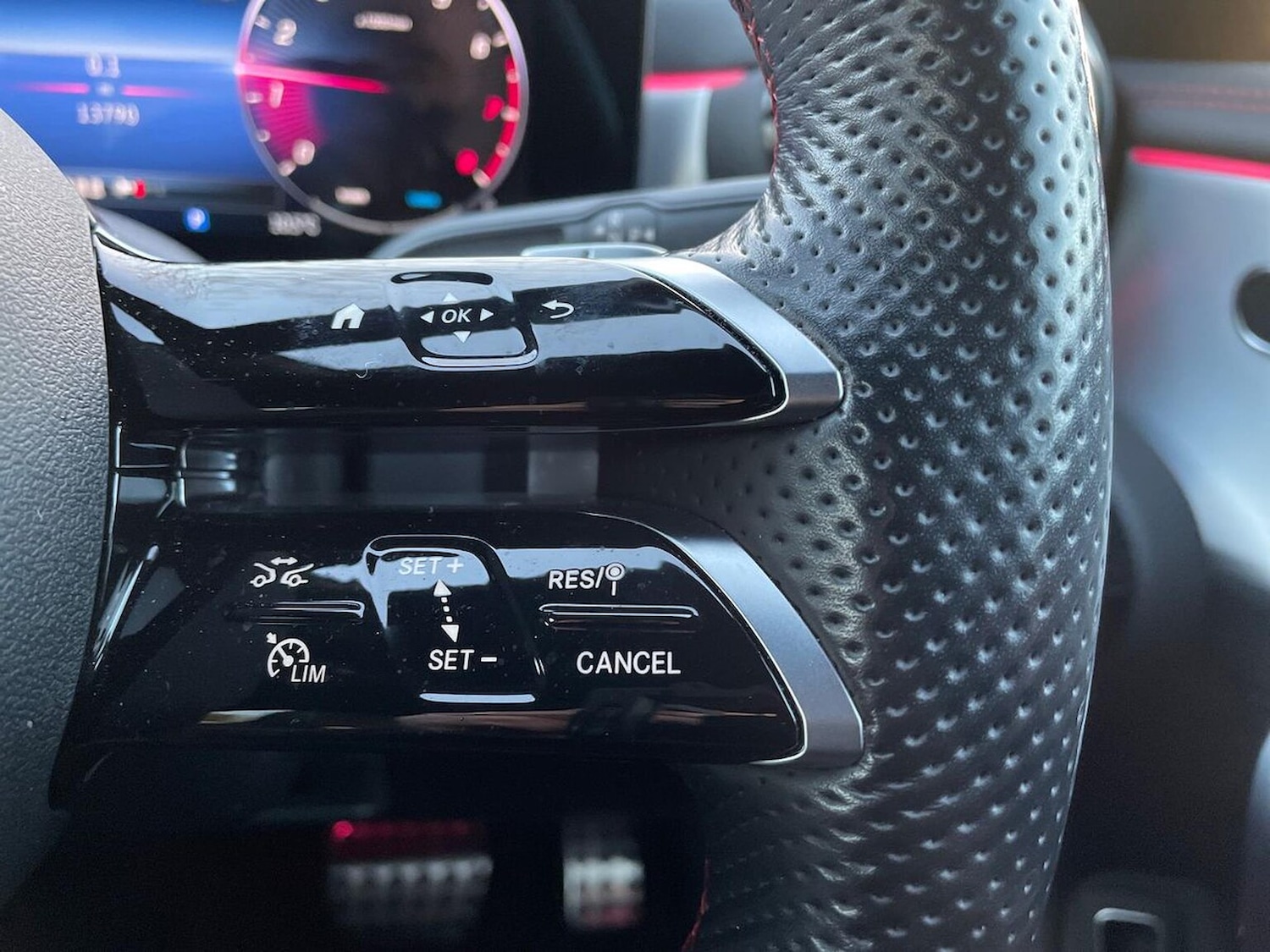 Used Mercedes-Benz CLA 2023 for sale - 77024308: Photo 29