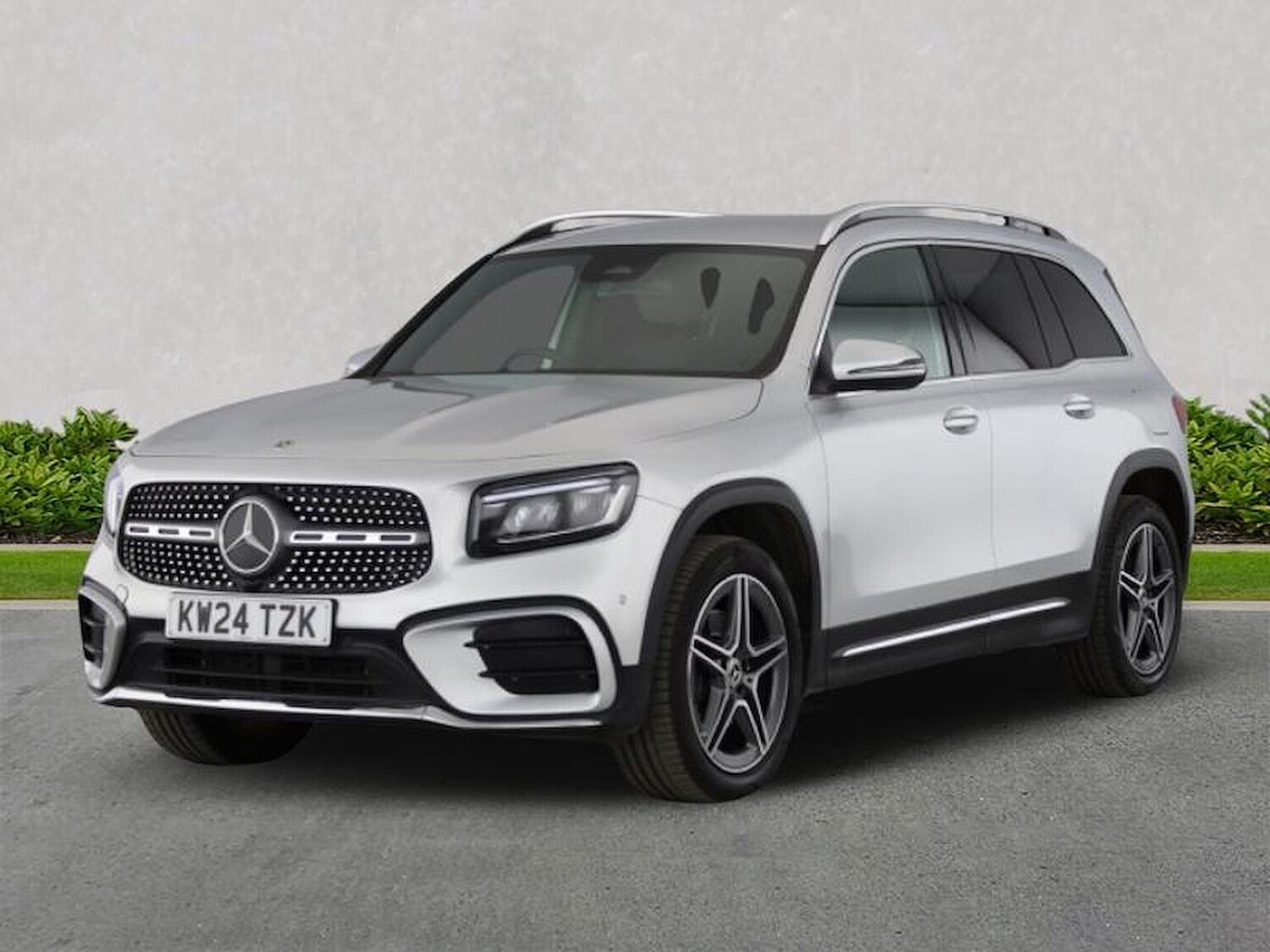 Used Mercedes-Benz GLB 2024 for sale - 76383357: Photo 1