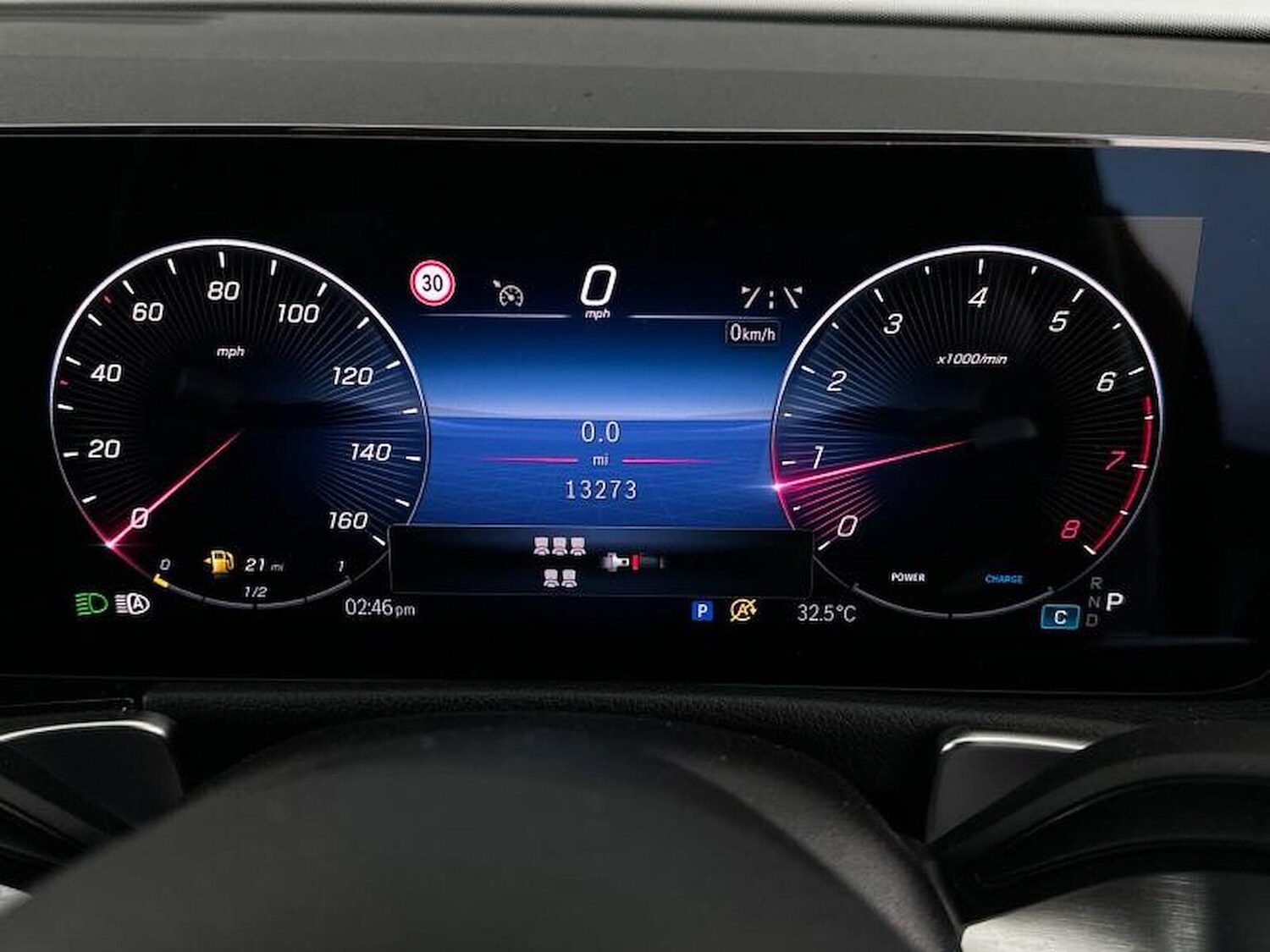 Used Mercedes-Benz GLB 2024 for sale - 76383357: Photo 3