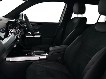 Used Mercedes-Benz GLB 2024 for sale - 76383357: Photo