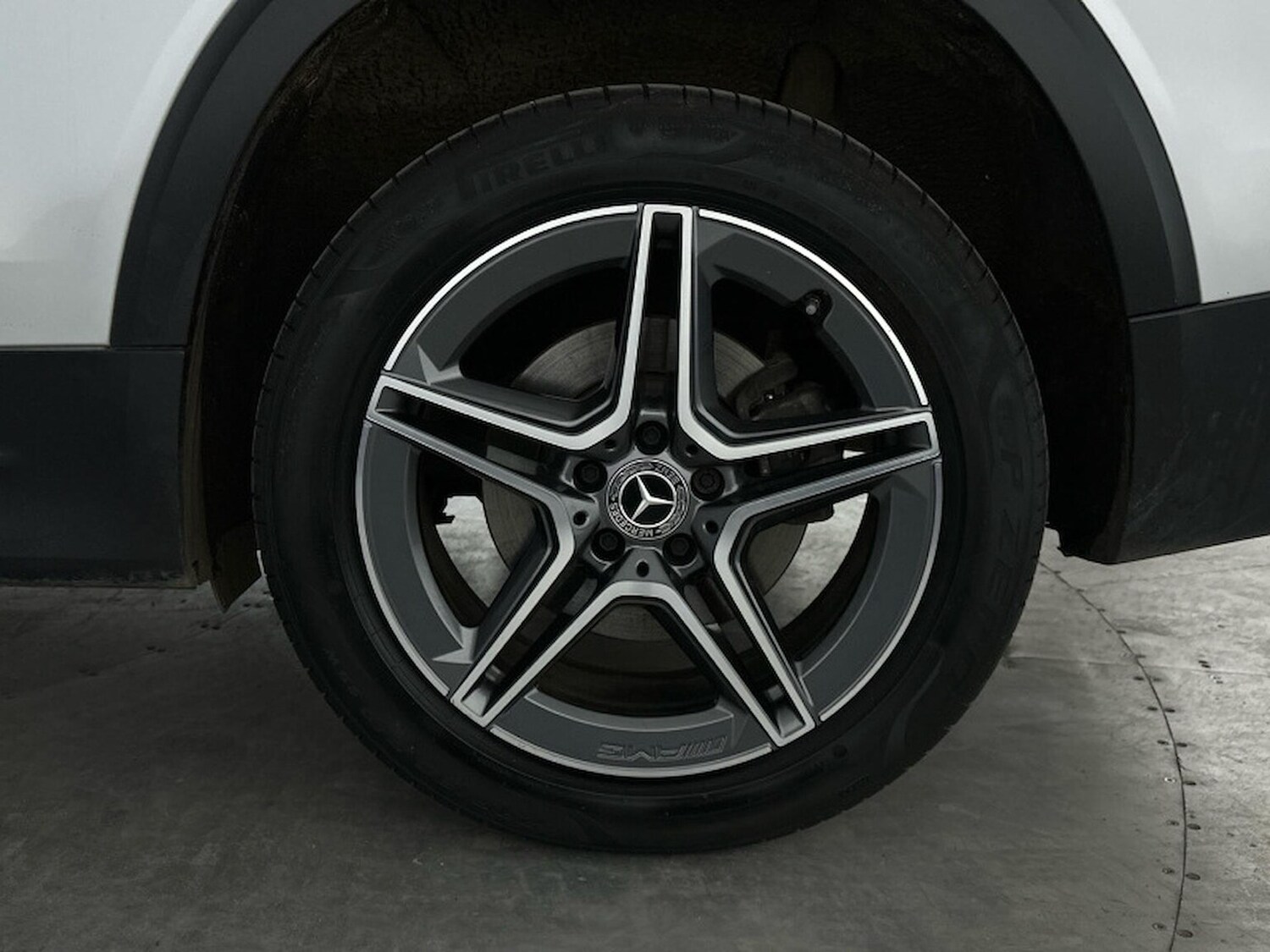 Used Mercedes-Benz GLB 2024 for sale - 76383357: Photo 6