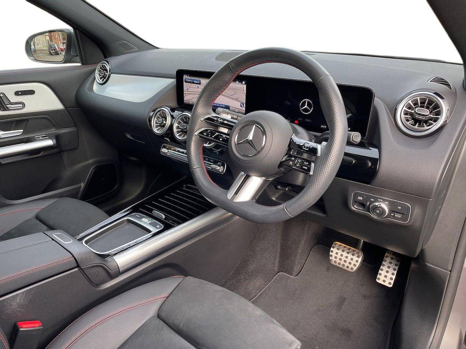 Used Mercedes-Benz GLA 2024 for sale - 76383381: Photo 15