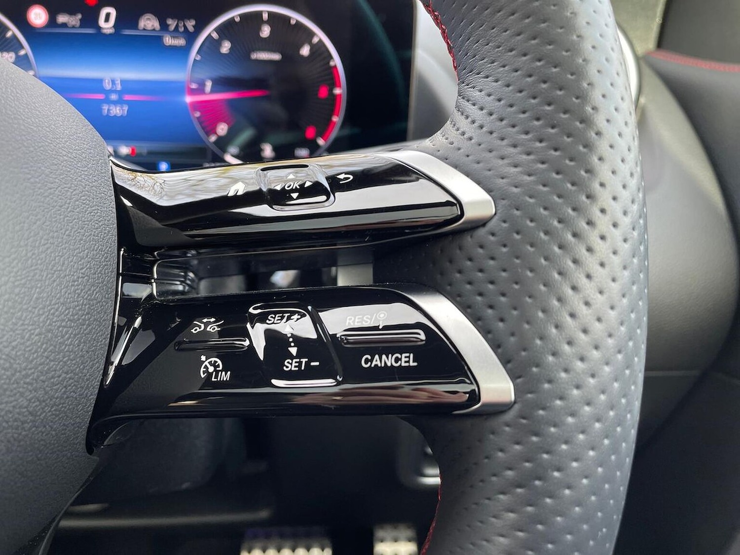 Used Mercedes-Benz GLA 2024 for sale - 76383381: Photo 27