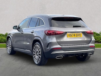 Used Mercedes-Benz GLA 2024 for sale - 76383381: Photo