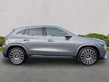 Used Mercedes-Benz GLA 2024 for sale - 76383381: Photo