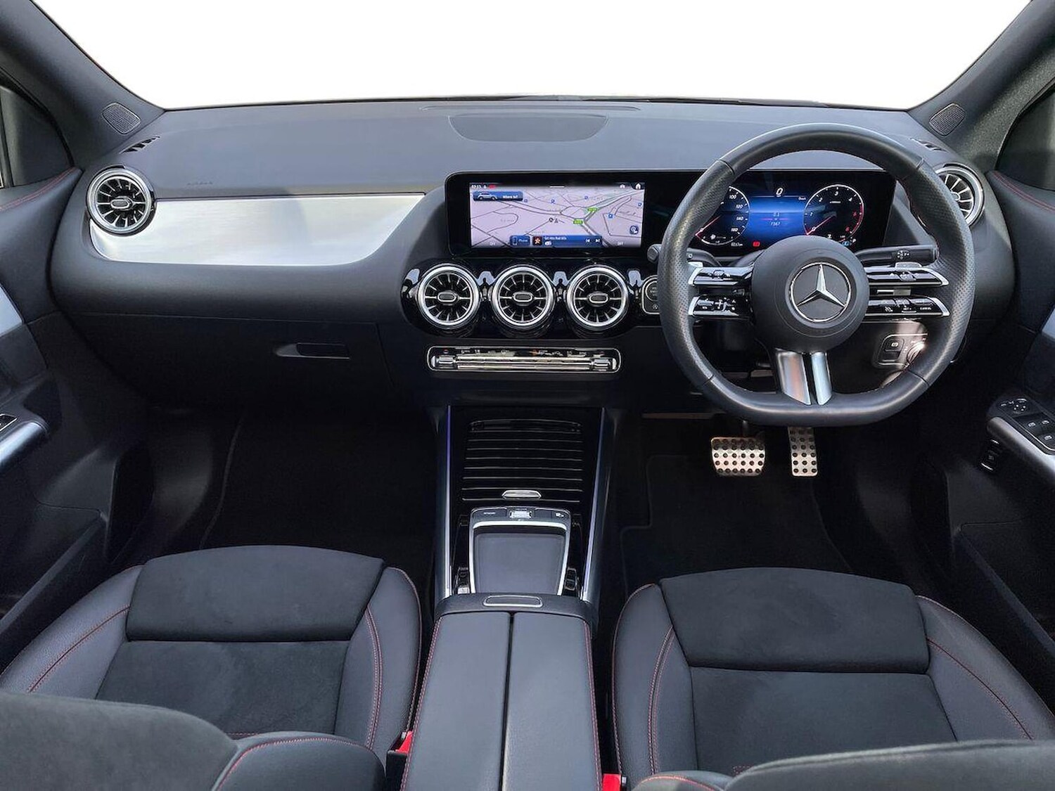 Used Mercedes-Benz GLA 2024 for sale - 76383381: Photo 8