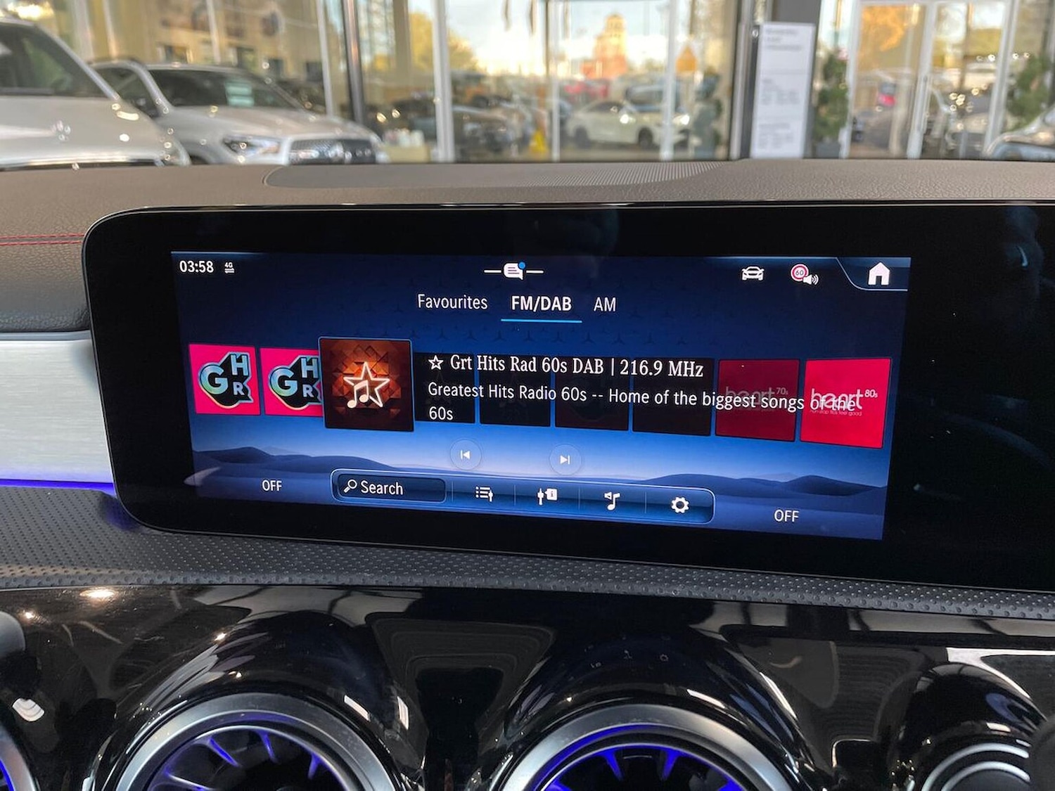 Used Mercedes-Benz CLA 2024 for sale - 76402448: Photo 12