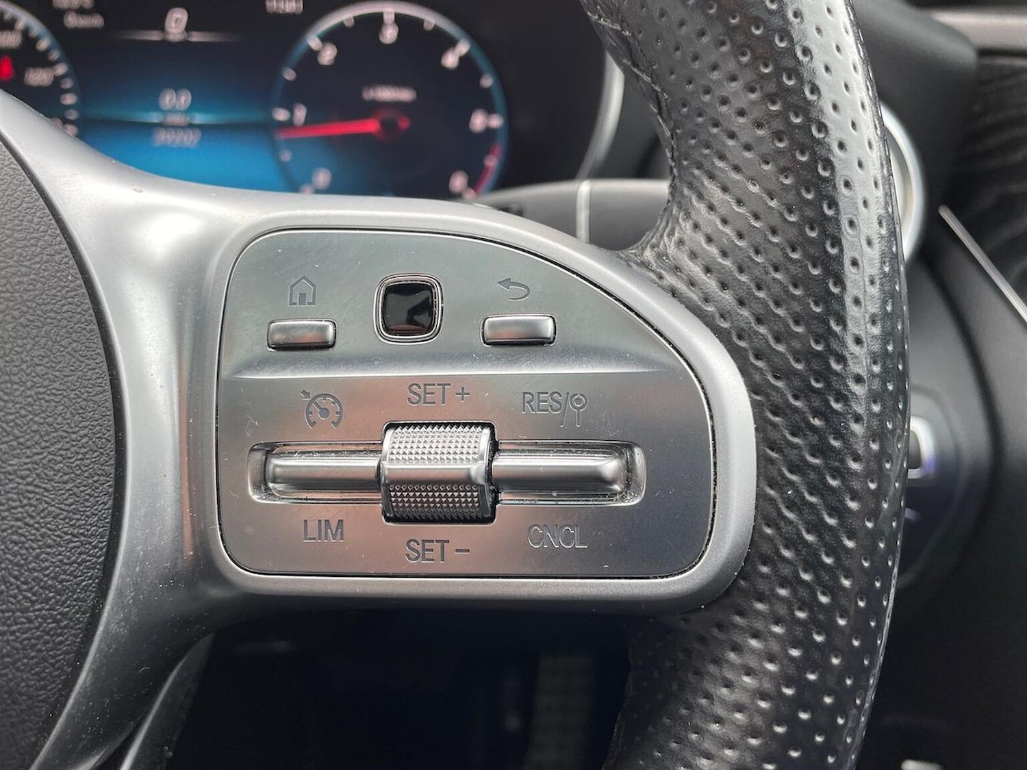 Used Mercedes-Benz C Class 2020 for sale - 76450608: Photo 27