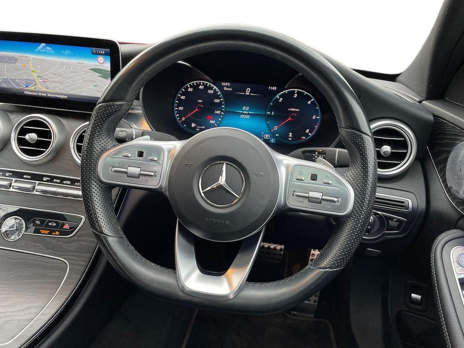 Used Mercedes-Benz C Class 2020 for sale - 76450608: Photo 9