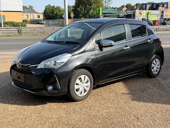 Used Toyota Yaris 2017 for sale - 79054978: Photo