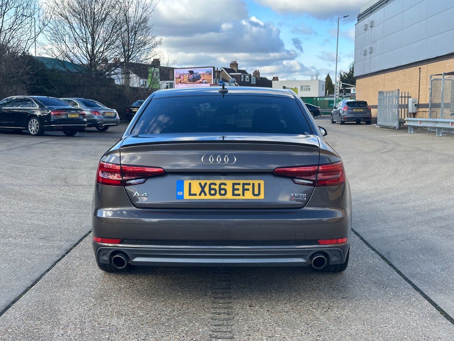 Used Audi A4 2017 for sale - 77558914: Photo 8