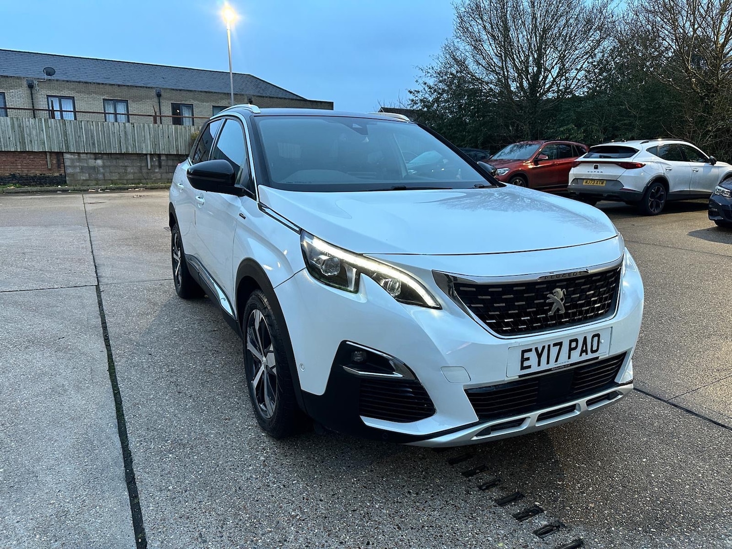Used Peugeot 3008 2017 for sale - 77535712: Photo 3
