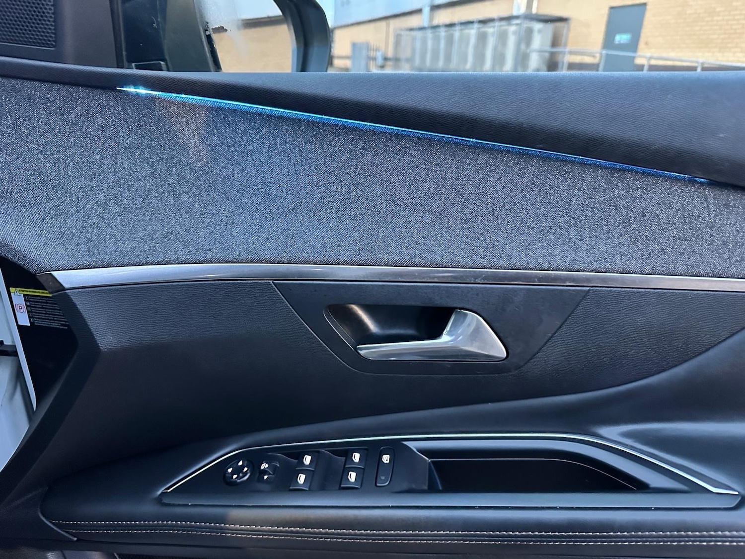 Used Peugeot 3008 2017 for sale - 77535712: Photo 8