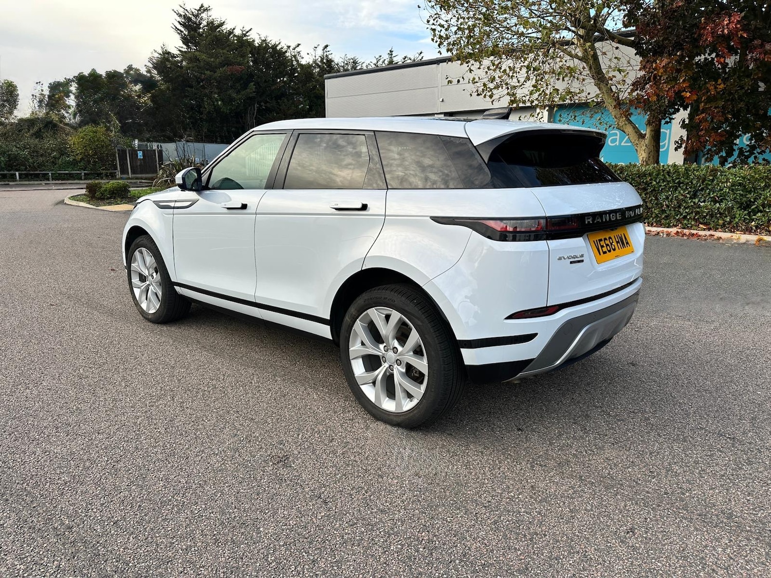 Used Land Rover Range Rover Evoque 2019 for sale - 76364867: Photo 10