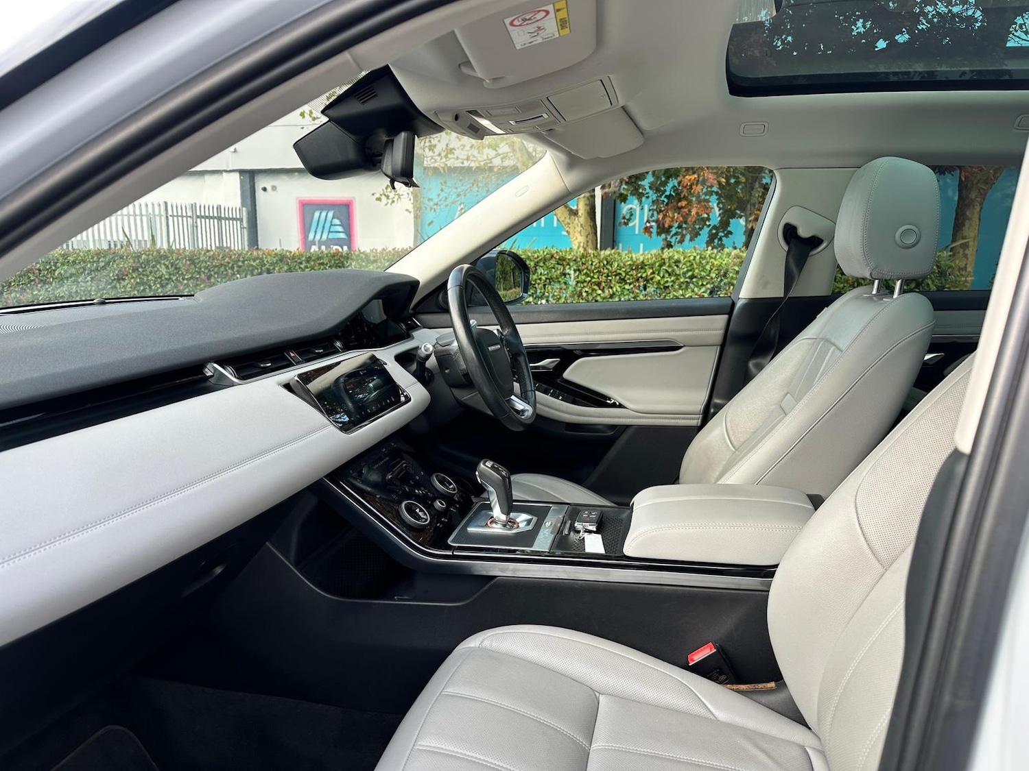Used Land Rover Range Rover Evoque 2019 for sale - 76364867: Photo 21