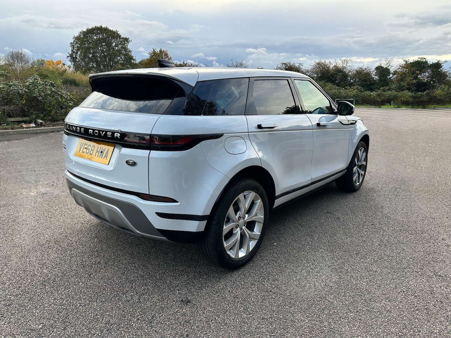 Used Land Rover Range Rover Evoque 2019 for sale - 76364867: Photo 9