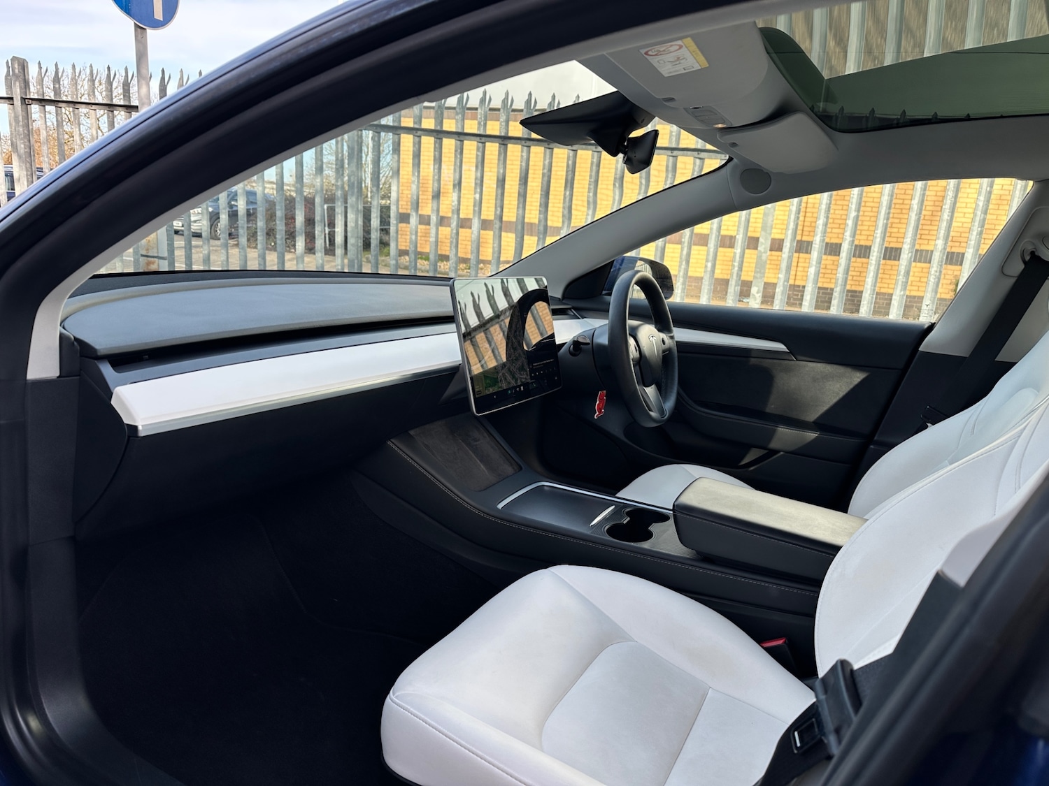 Used Tesla Model 3 2021 for sale - 77311526: Photo 3