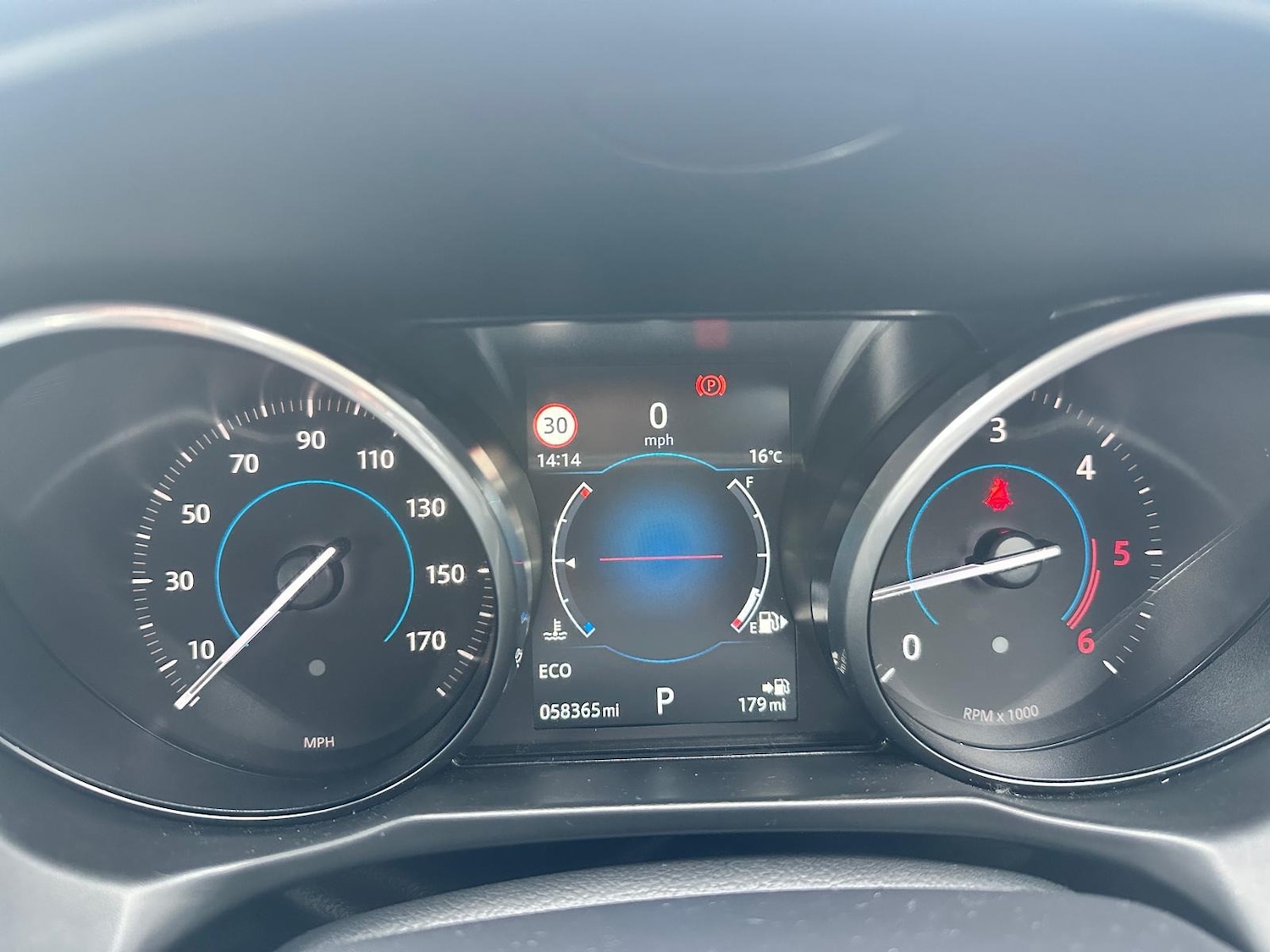 Used Jaguar XF 2017 for sale - 76437206: Photo 11