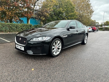 Used Jaguar XF 2017 for sale - 76437206: Photo