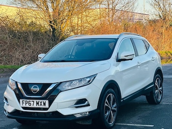 Used Nissan Qashqai 2017 for sale - 77573102: Photo