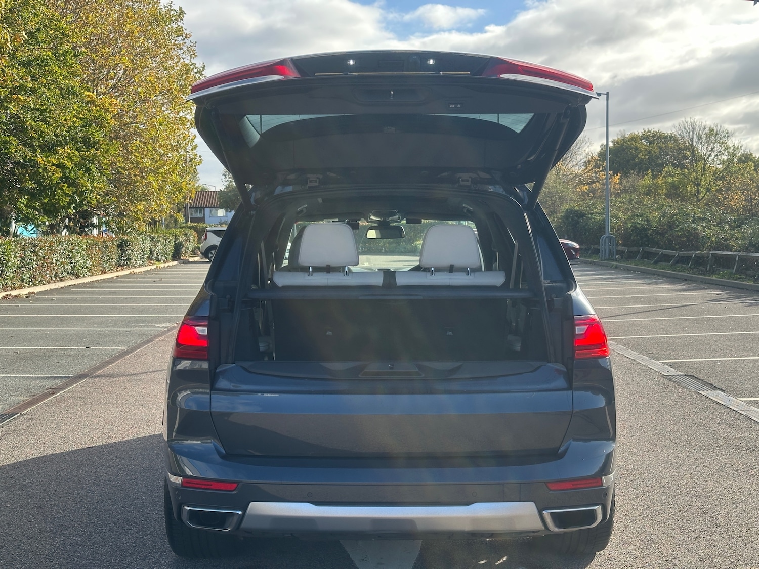 Used BMW X7 2019 for sale - 76445312: Photo 32