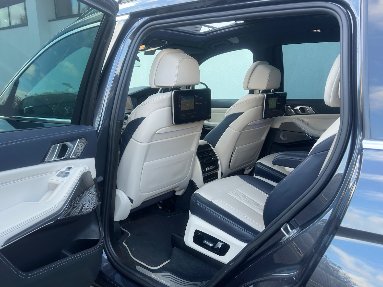 Used BMW X7 2019 for sale - 76445312: Photo 51