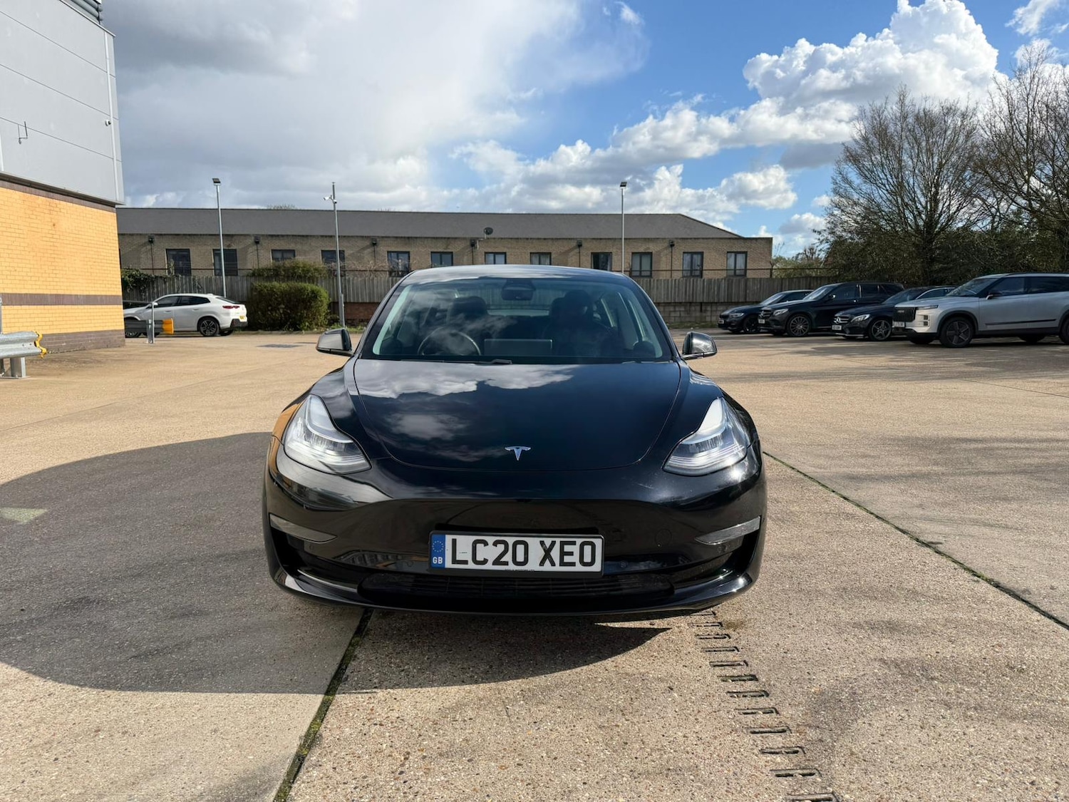 Used Tesla Model 3 2020 for sale - 78064510: Photo 2