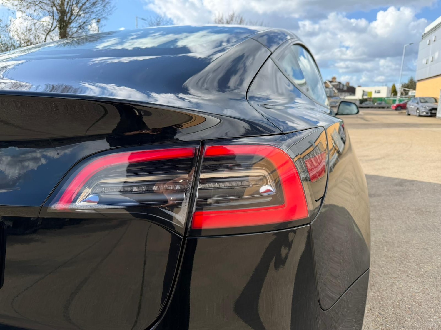 Used Tesla Model 3 2020 for sale - 78064510: Photo 8