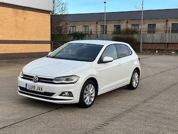 Used Volkswagen Polo 2019 for sale - 77559014: Photo