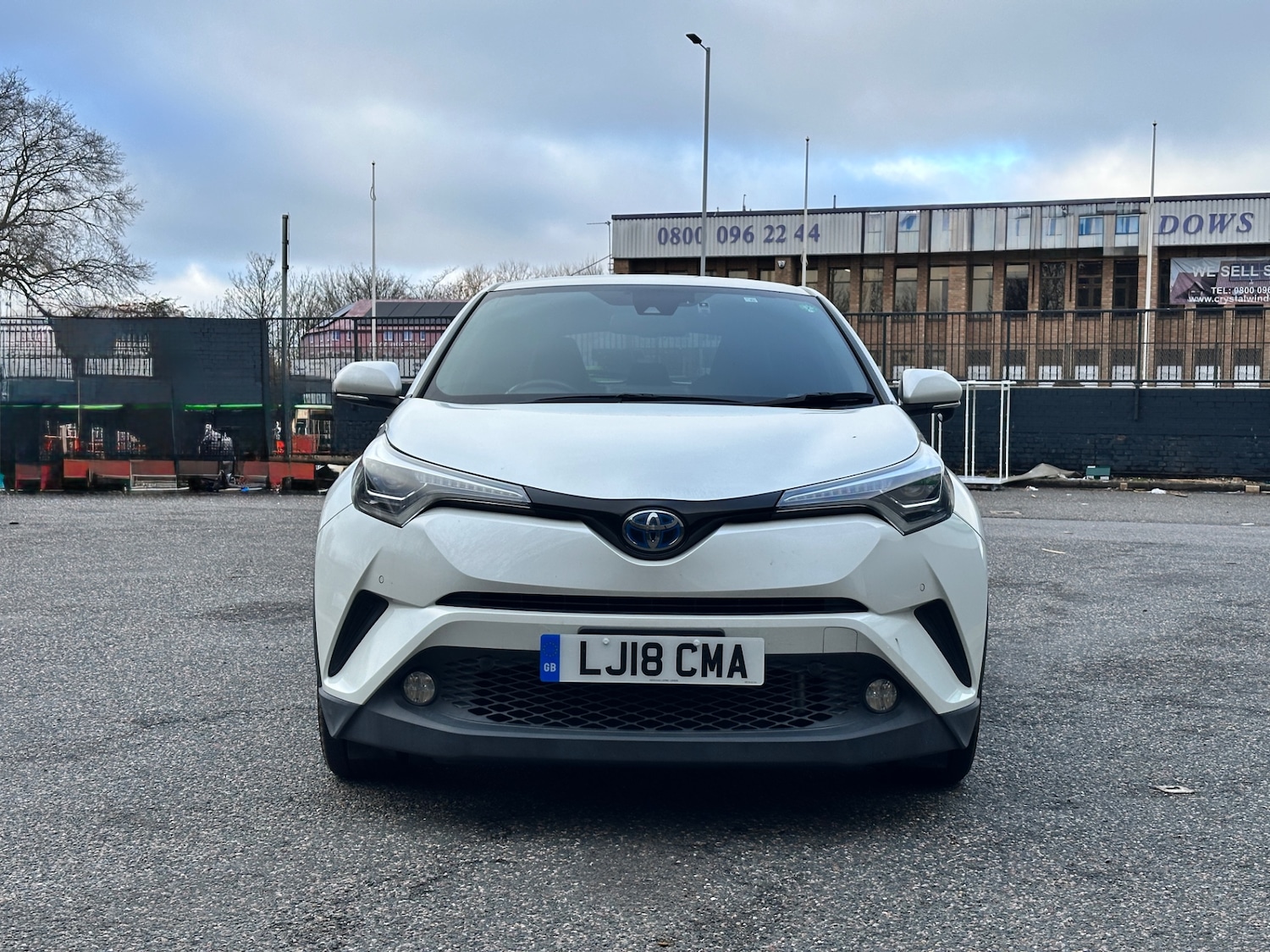 Used Toyota C-HR 2018 for sale - 77162435: Photo 2