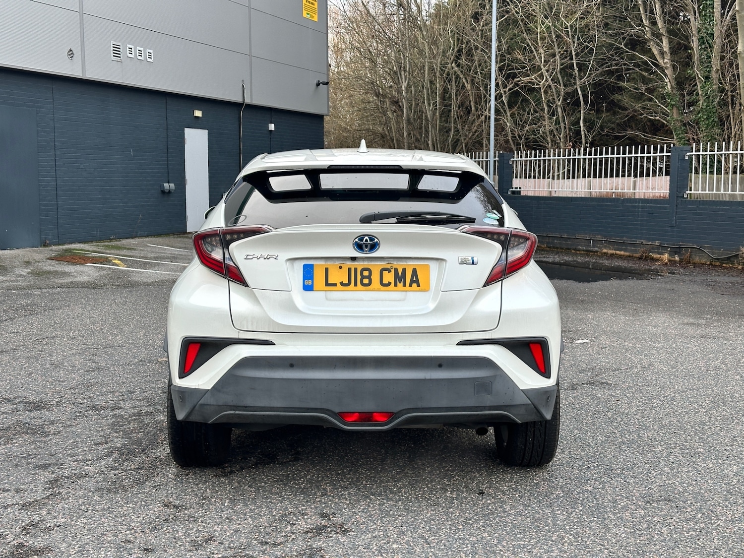 Used Toyota C-HR 2018 for sale - 77162435: Photo 6