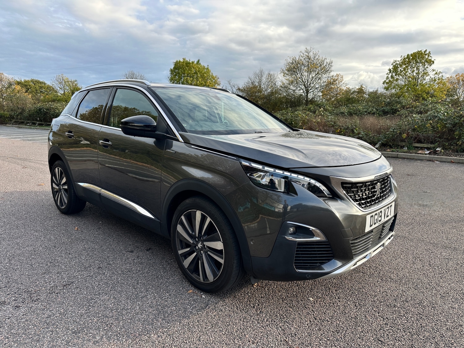 Used Peugeot 3008 2019 for sale - 76363451: Photo 3